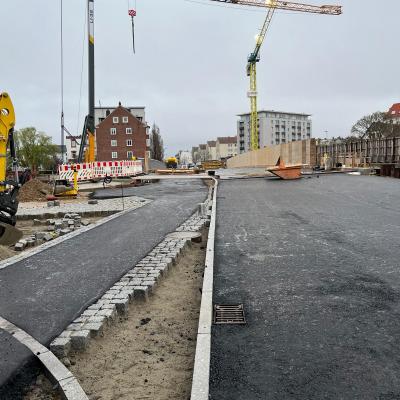April 2024 | Straßenbauarbeiten am westlichen Brückenteil